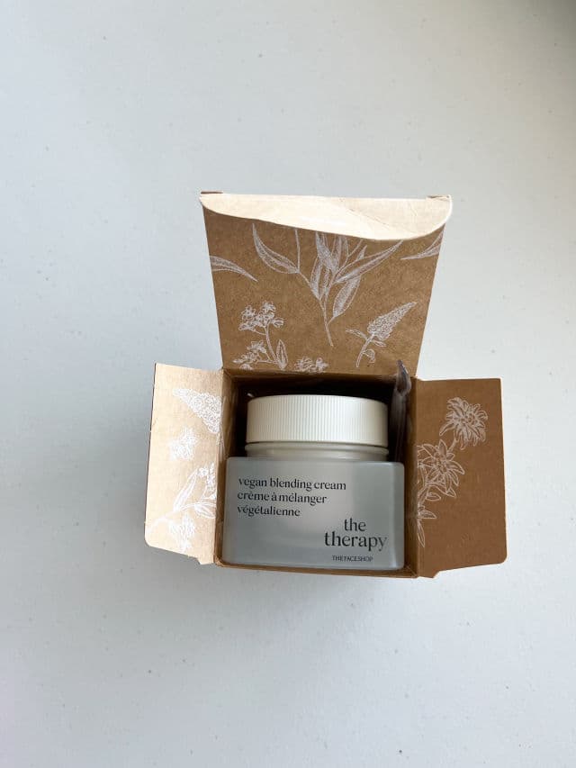 THE FACE SHOP The Therapy Vegan Moisture Blending Cream review photo by iamwonderfullymade