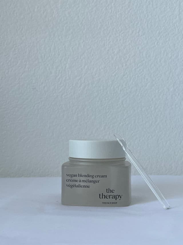 THE FACE SHOP The Therapy Vegan Moisture Blending Cream review photo by iamwonderfullymade