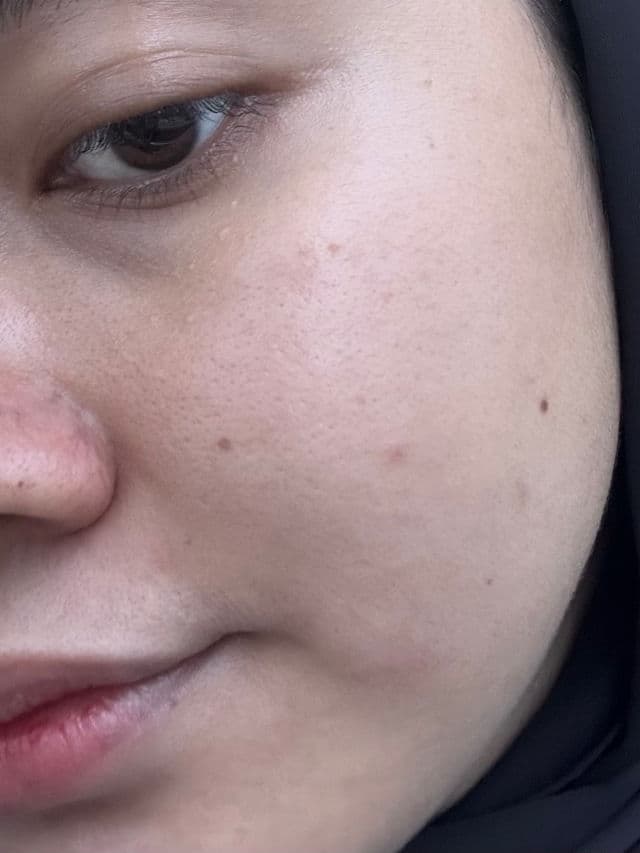 COSRX Aloe 54.2 Aqua Tone-up Sunscreen SPF50+ PA++++ review photo by qshhio