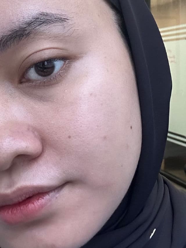 COSRX Aloe 54.2 Aqua Tone-up Sunscreen SPF50+ PA++++ review photo by qshhio