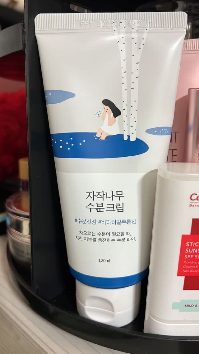 Round Lab For Men Birch Juice Moisturizing Cream review photo by sar1a02