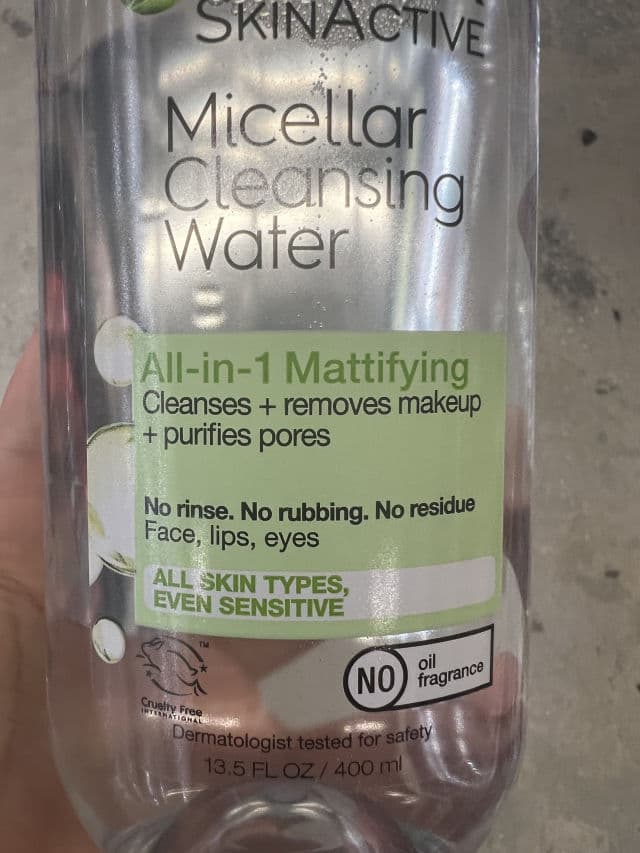 Garnier Nutritioniste SkinActive Micellar Cleansing Water All-in-1 Mattifying review photo by TinaSweet11