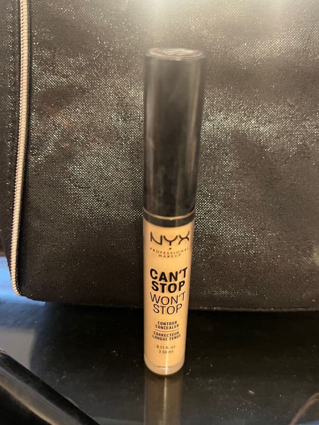 Nyx Cosmetics Can't Stop Won't Stop Contour Concealer review photo by zena6