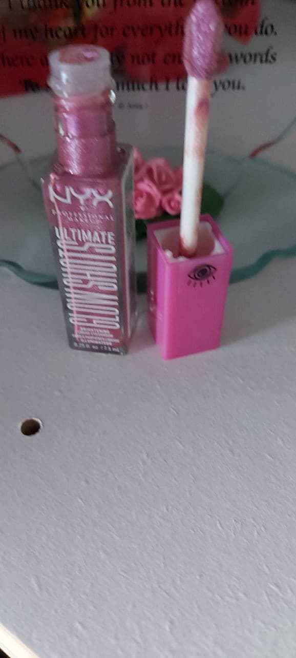 Nyx Cosmetics Ultimate Glow Shots Liquid Eyeshadow review photo by Twlightfox