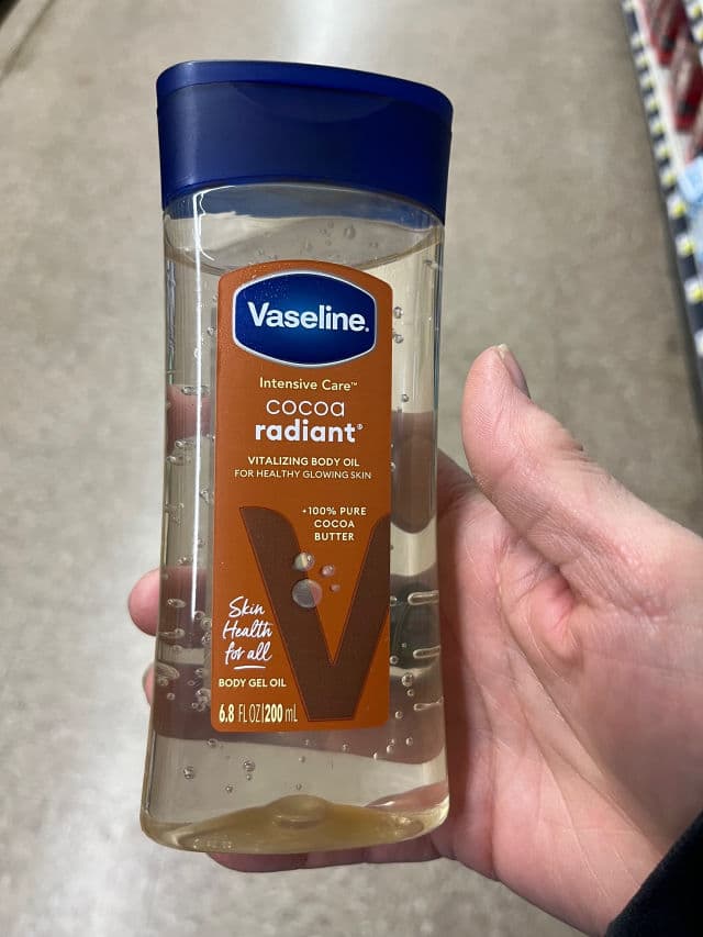 Vaseline Intensive Care Cocoa Radiant Gel Oil review photo by sunflwrs86