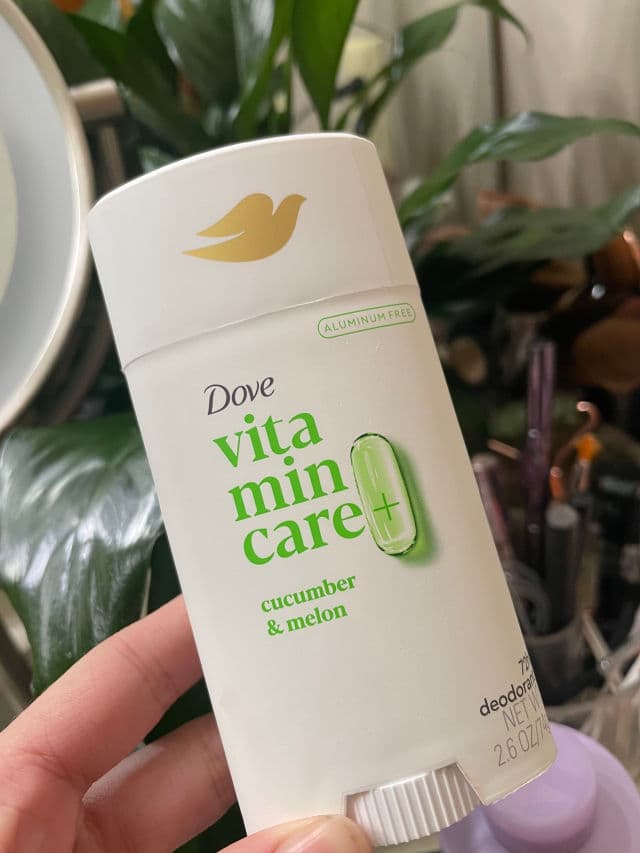 Dove VitaminCare+ Deodorant Stick Cucumber & Melon review photo by SiennaCislak