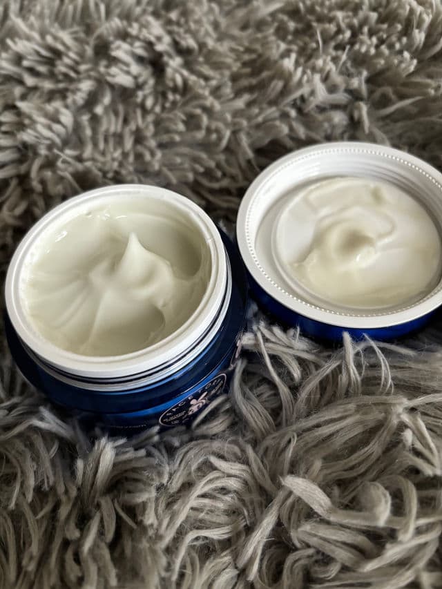 FaceTory Moon Velvet Sleeping Mask with Shea Butter and Azulene review photo by Roxz