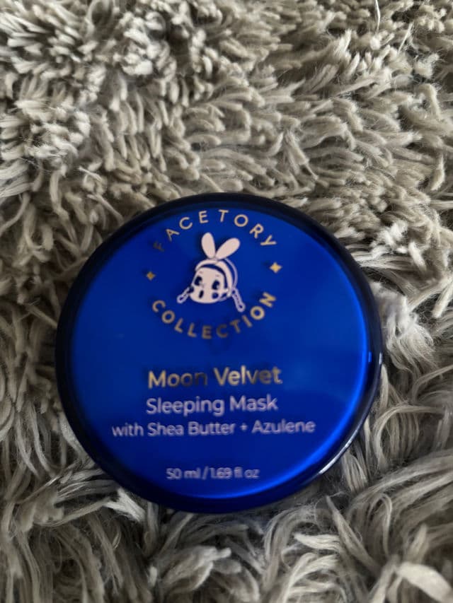 FaceTory Moon Velvet Sleeping Mask with Shea Butter and Azulene review photo by Roxz
