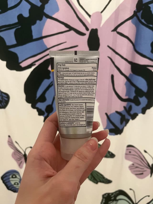 Neutrogena Ultimate Sport Face Oil-Free Lotion Sunscreen Spf 70+ review photo by MChristina2