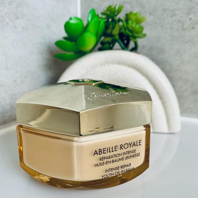 Abeille Royale Intense Repair Youth Oil-in-Balm product review
