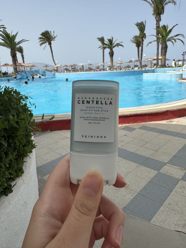 Madagascar Centella Hyalu-Cica Silky-fit Sun Stick SPF50+ PA++++ product review