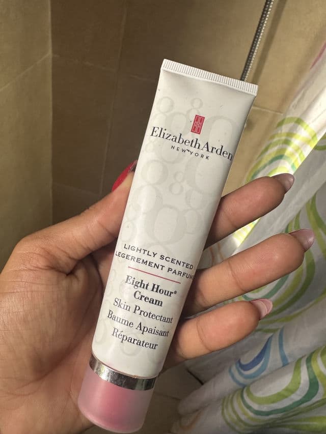Elizabeth Arden Eight Hour Cream Skin Protectant Fragrance Free review photo by yisselsalas