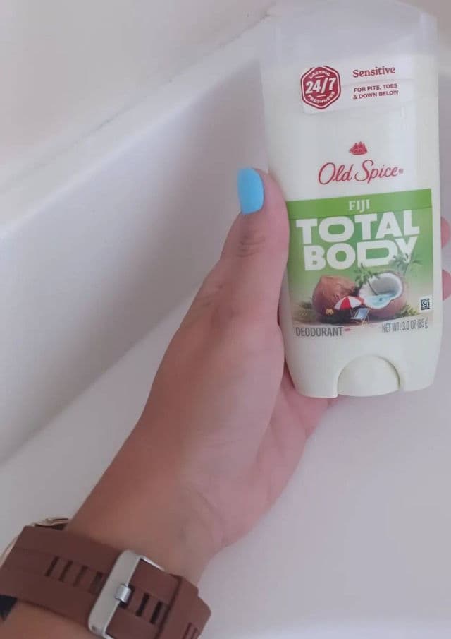 Old Spice Gentleman’s Blend Total Body Deodorant Stick Cucumber + Avocado review photo by RoArtioli