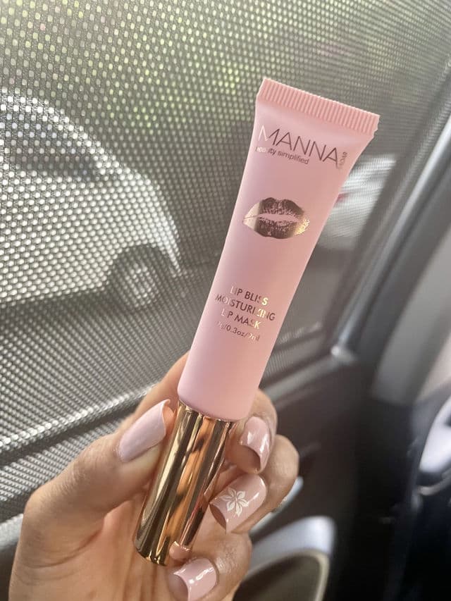 Manna Kadar Lip Bliss Lip Mask review photo by jaziirod