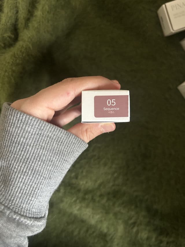 Pinate 02 Mauveful review photo by sola3