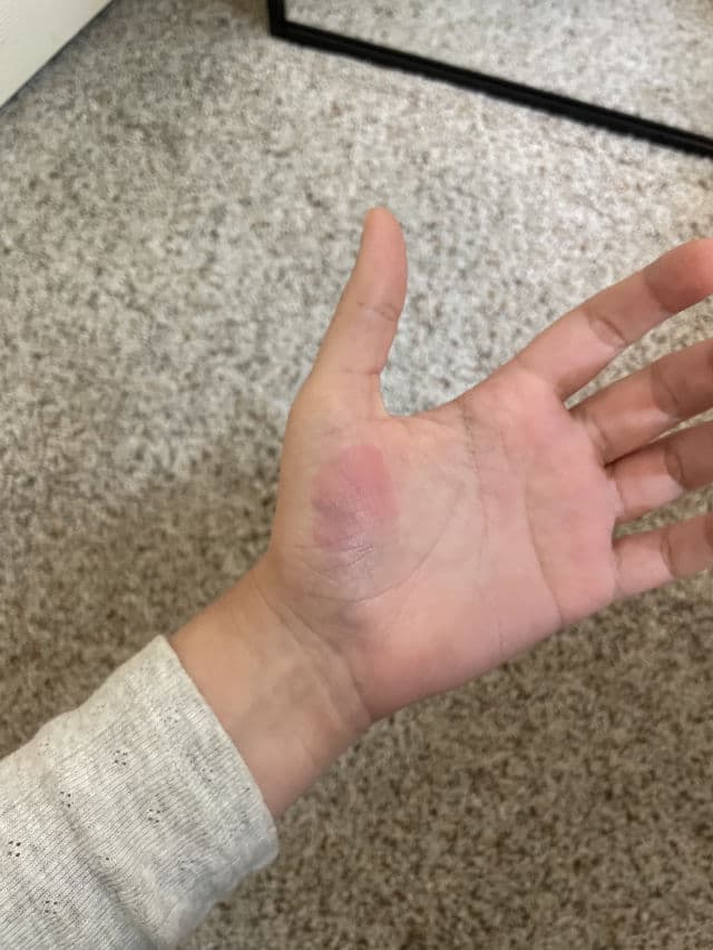 Romand 12 Cherry Bomb (Autumn Series) review photo by bunrix