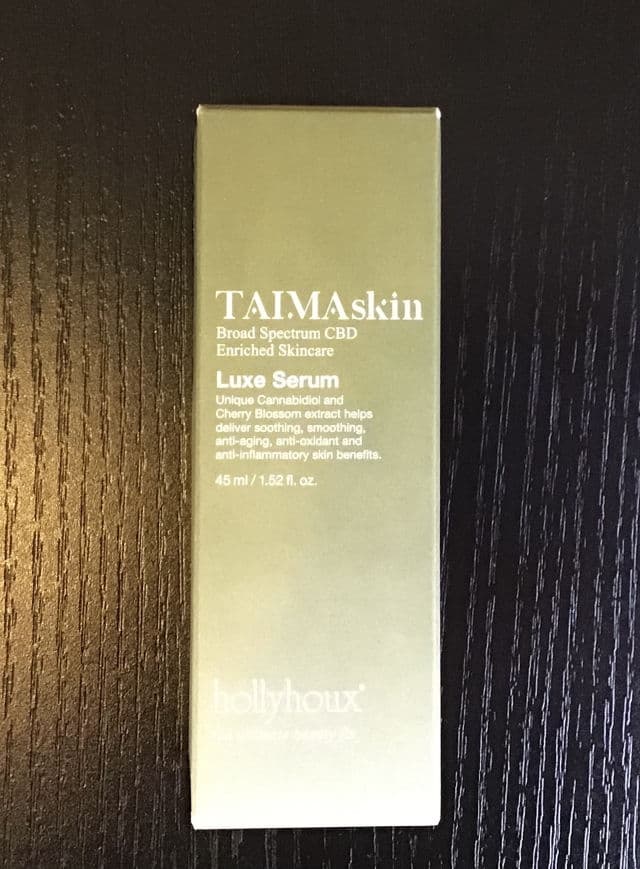 HollyHoux TAIMAskin Luxe Serum review photo by Tonettespicky