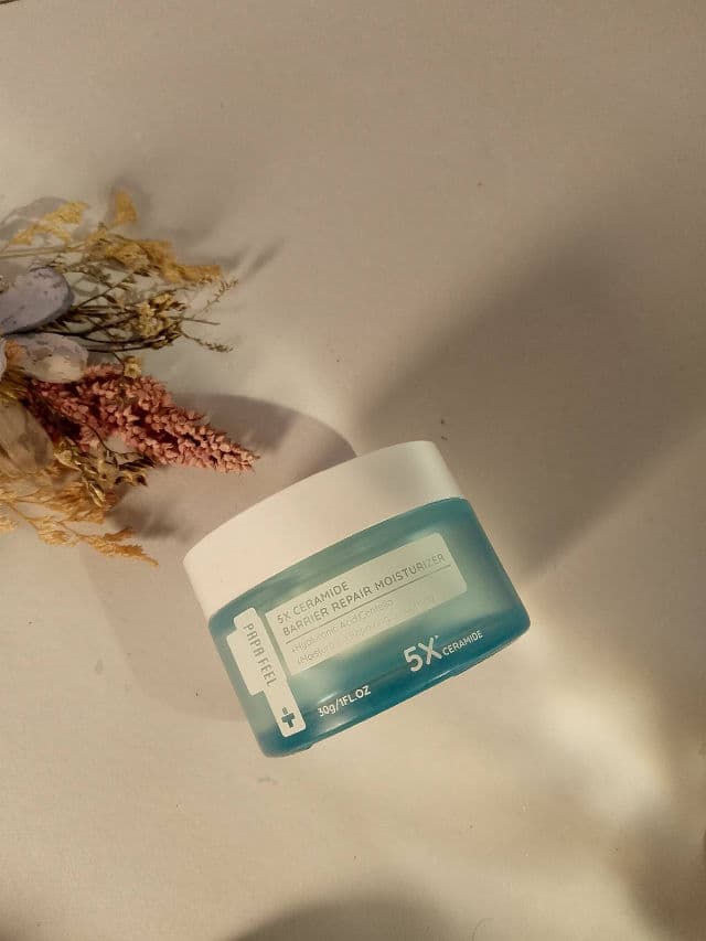 PAPA FEEL 5X Ceramide Barrier Repair Moisturizer review photo by UGCMARIKYAAT