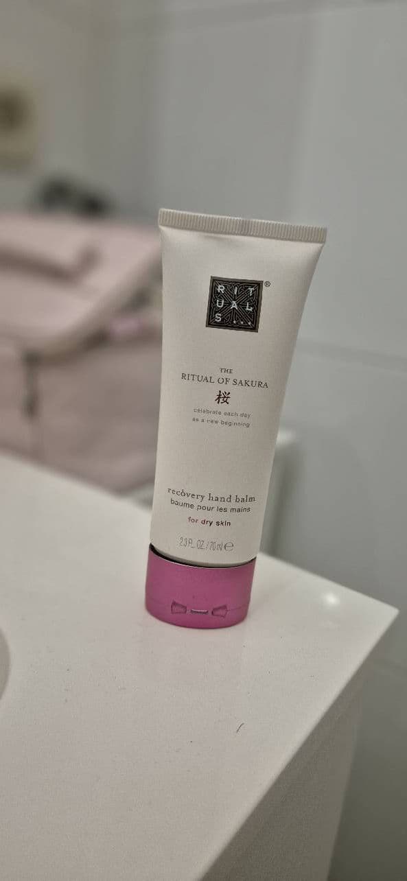 Rituals The Ritual of Sakura Hand Lotion review photo by Anka86