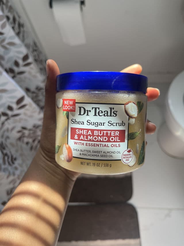 Dr Teal's Shea Sugar Body Scrub - Shea Butter & Almond Oil review photo by pelumi