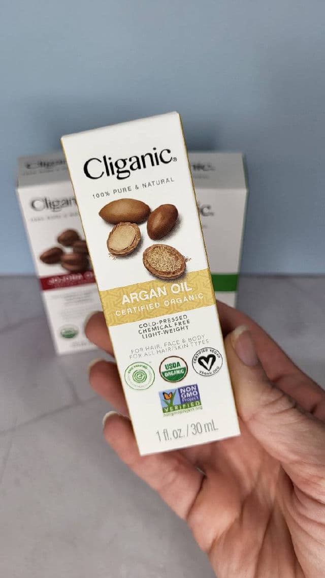 Cliganic 100% Pure Organic Argan Oil review photo by frugalugcmama
