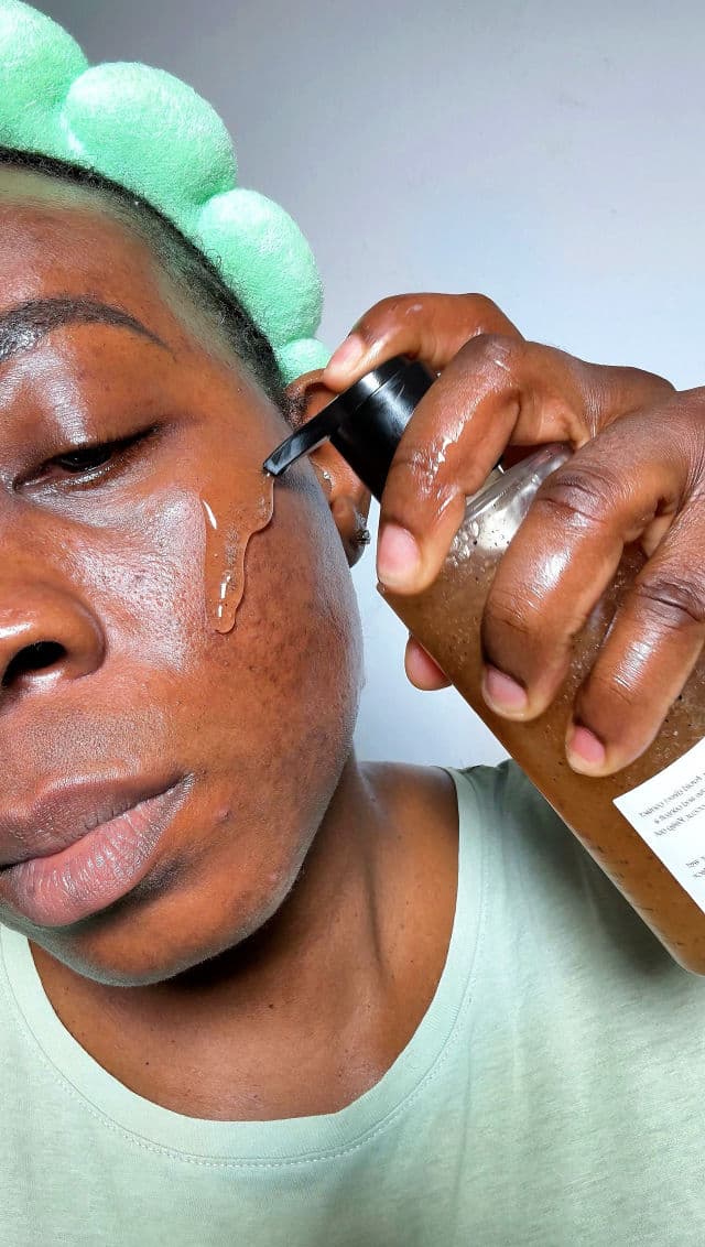 MOLVANY Hypoallergenic LHA CIS Gel Cleanser review photo by Jkesh