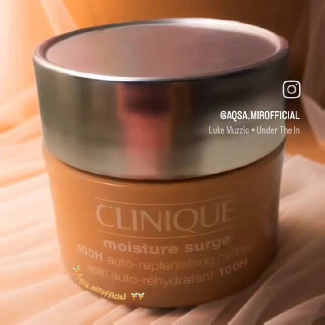 Clinique Moisture Surge Broad Spectrum SPF28 Sheer Hydrator Moisturizer review photo by AqsaMir