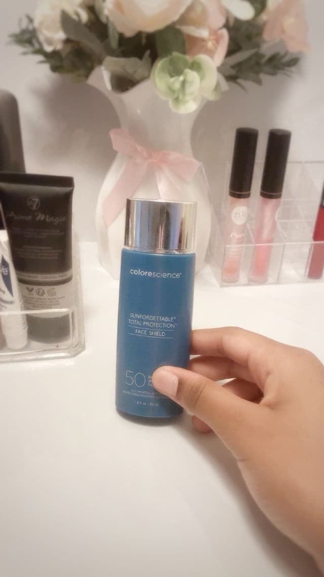 Colorescience Sunforgettable Total Protection Face Shield Glow SPF 50 PA++++ review photo by adeluxe