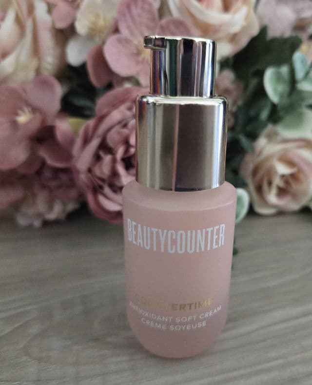 Beautycounter Countertime Antioxidant Soft Cream review photo by kattykurves