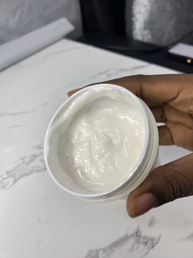 Nivea Facial 5 en 1 Efecto Mate review photo by solangicuevass