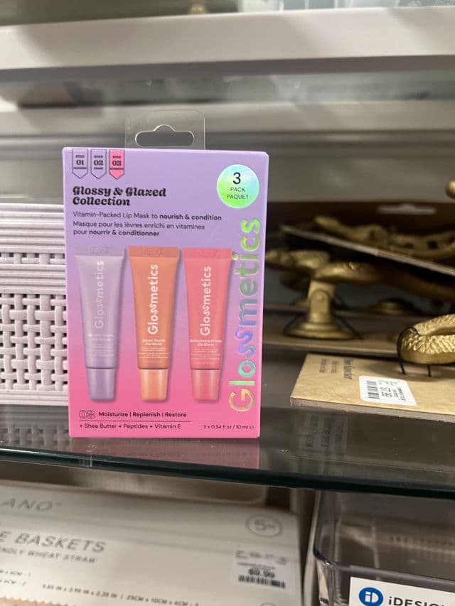 Glossmetics Lychee Berry Lip Glaze review photo by sayris