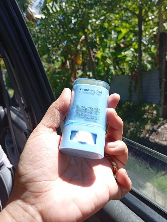 Pyunkang Yul Airy Protection Sun Stick SPF50+ PA++++ review photo by Shane