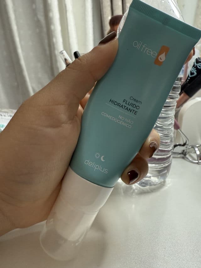 Deliplus Cream Fluido Hidratante Oil Free review photo by LisbethRRV
