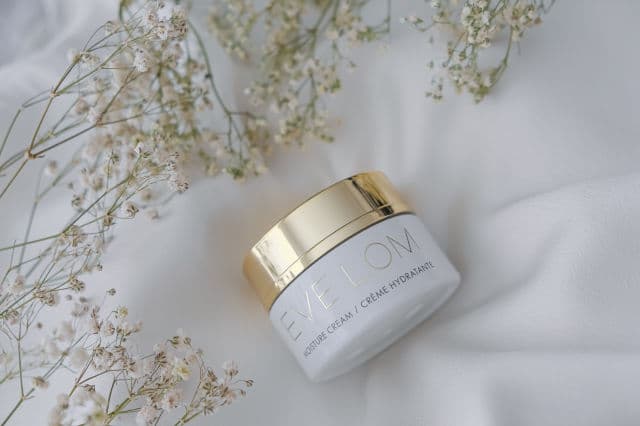 Eve Lom Moisture Cream review photo by 3beautydiaires