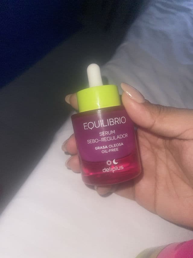 Deliplus Equilibrio Serum Sebo-Regulador review photo by yicaurispolanco