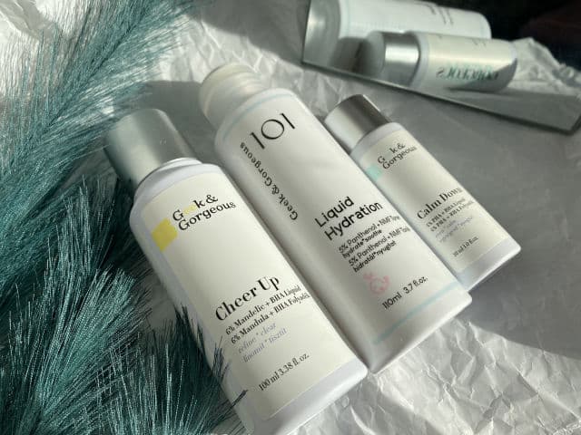 Geek & Gorgeous Calm Down 4% PHA + BHA Liquid review photo by smoxeyvision