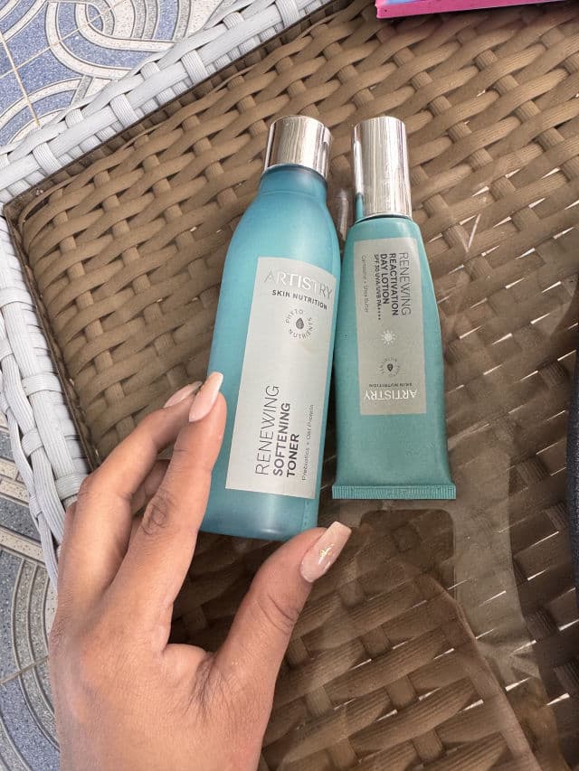 Artistry Skin Nutrition Renewing Softening Toner review photo by penelope123