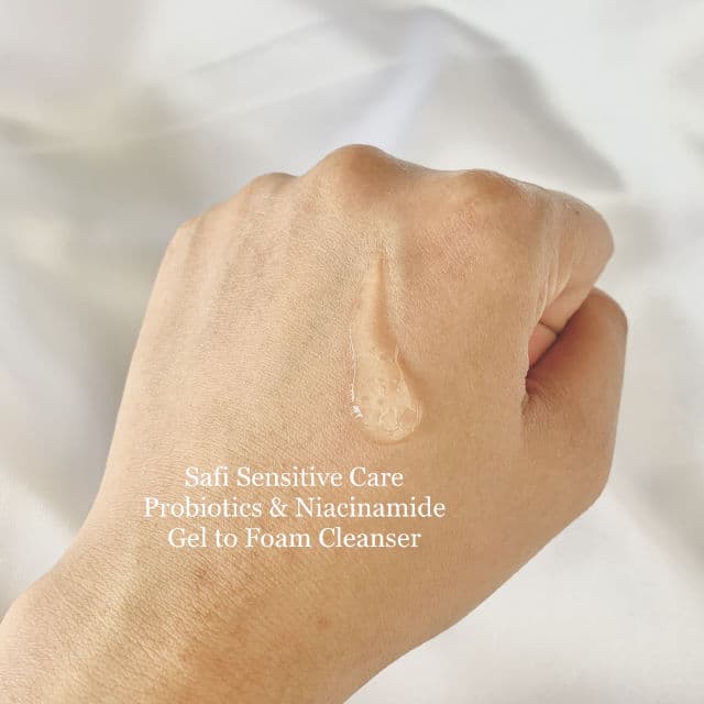 Safi Sensitive Care Probiotics & Niacinamide Foaming Cleanser review photo by izzaatiaqilah