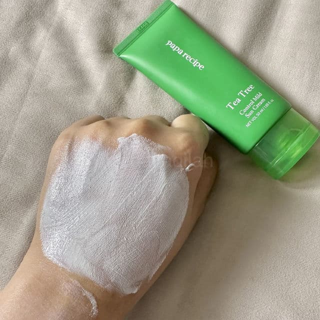 PAPA RECIPE Tea Tree Control Mild Sun Cream SPF50+/PA++++ review photo by izzaatiaqilah