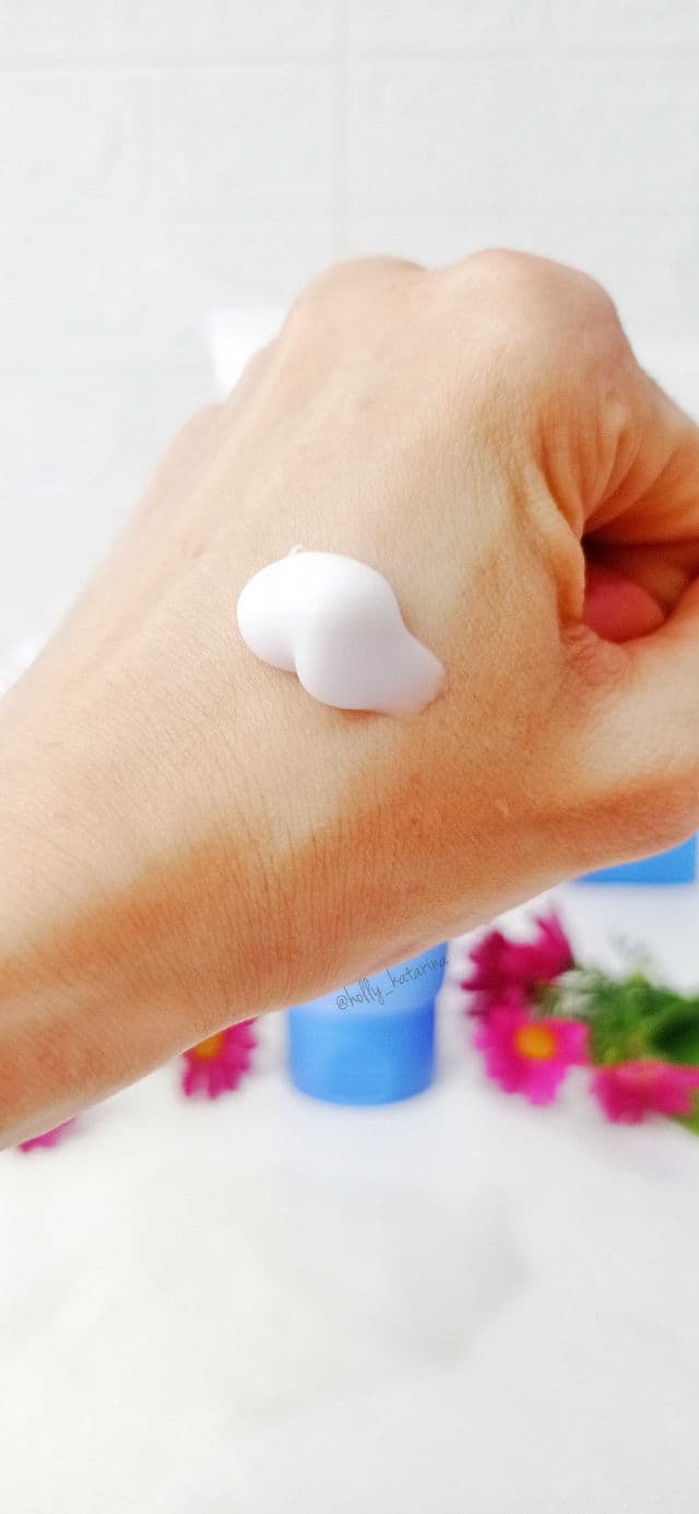 Aestura Atobarrier365 Body Cream review photo by Hollykatarina