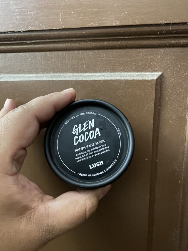 LUSH Glen Cocoa review photo by Bazz