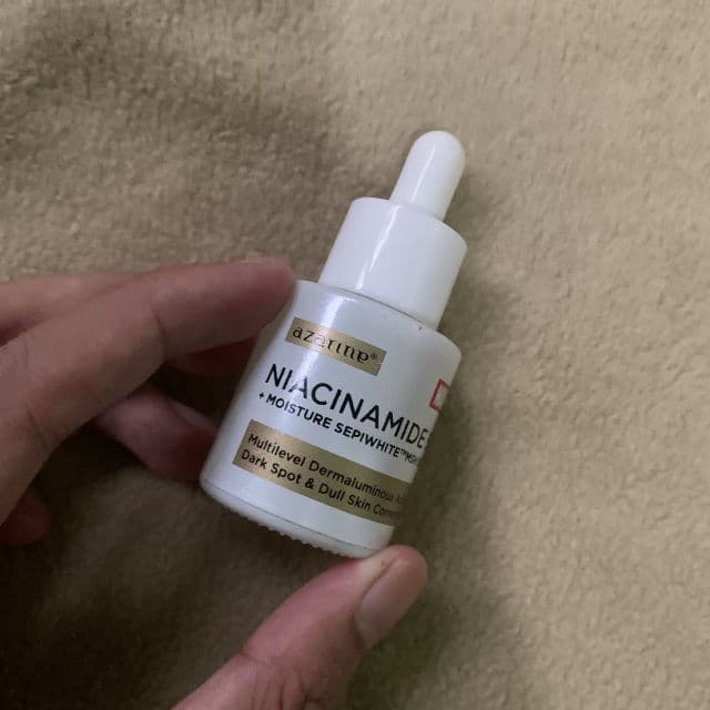 Azarine Niacinamide 5% + Moisture Sepiwhite Serum review photo by niacinamate