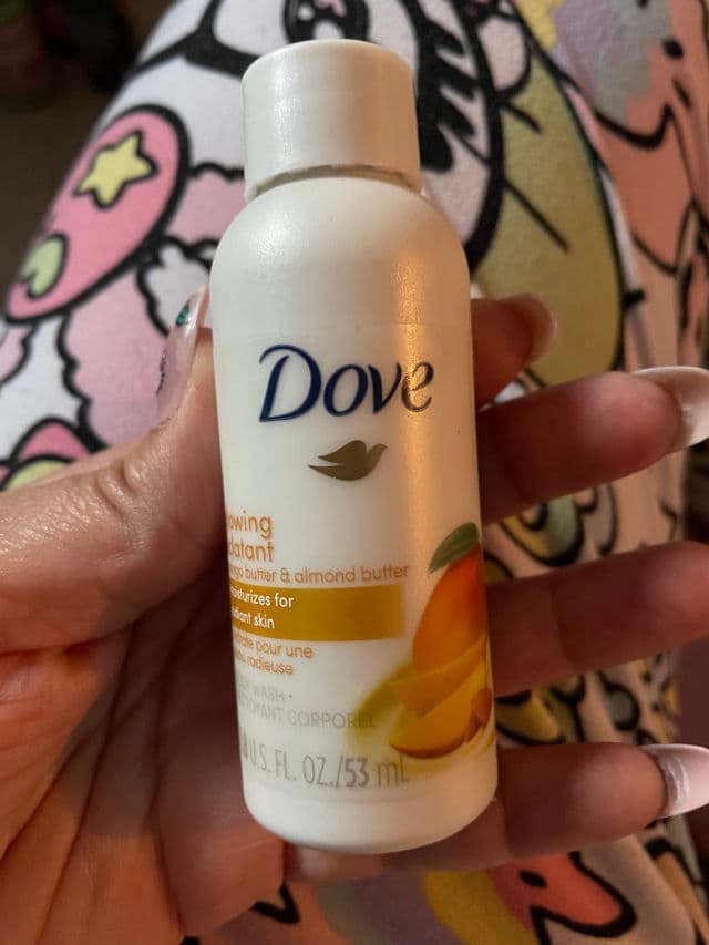 Dove Glowing Body Wash with Mango & Almond Butter review photo by Beri1872