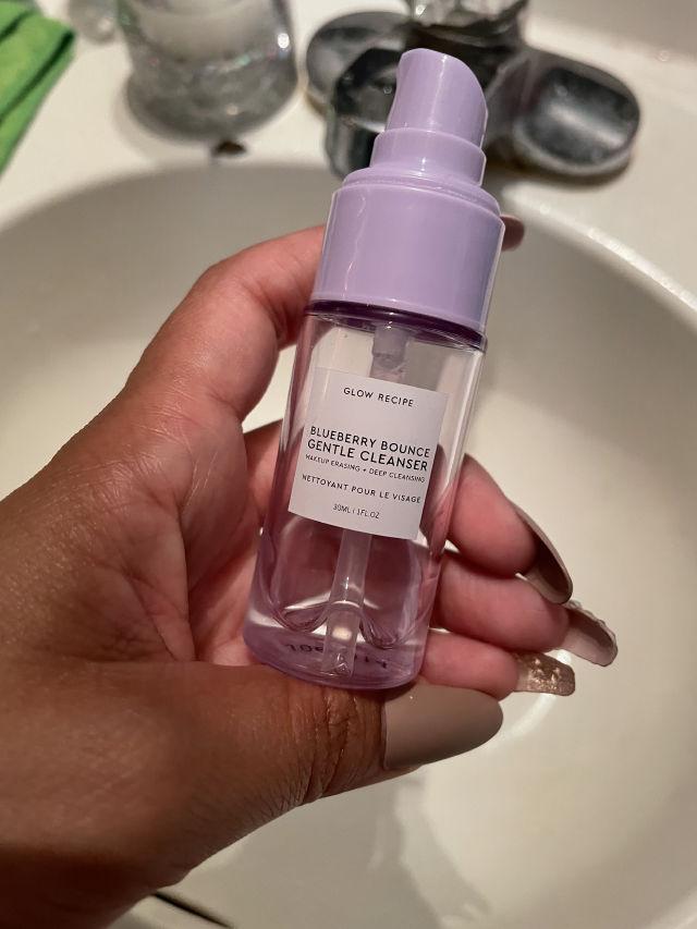 Blueberry Bounce Gentle Cleanser product review