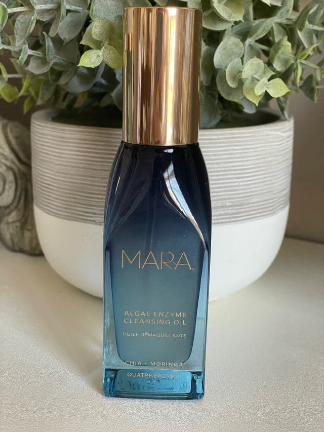 Mara Beauty Chia + Moringa Algae Enzyme Cleansing Oil review photo by Browneyedgurl