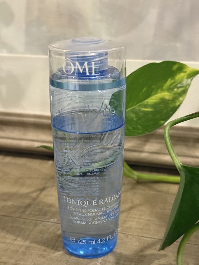 Lancome Tonique Radiance Clarifying Exfoliating Toner review photo by jenni5