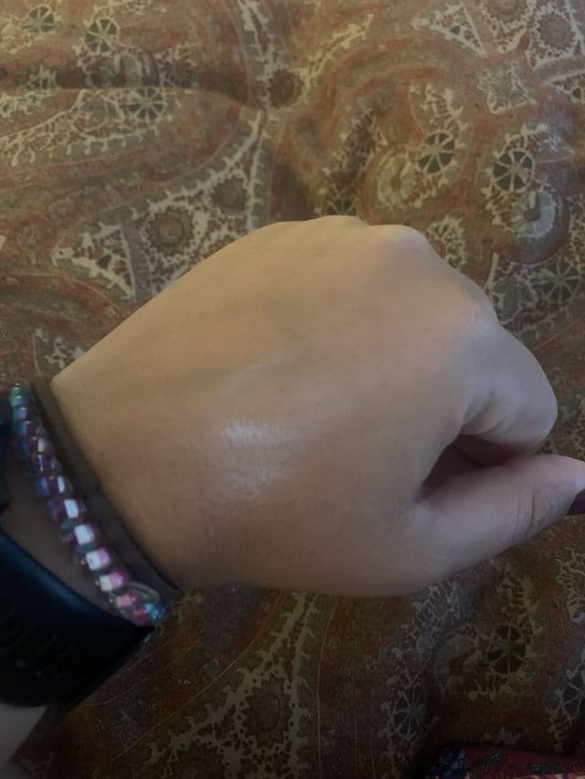 Neutrogena Sensitive Skin Sunscreen Lotion Broad Spectrum SPF 60+ review photo by cams99