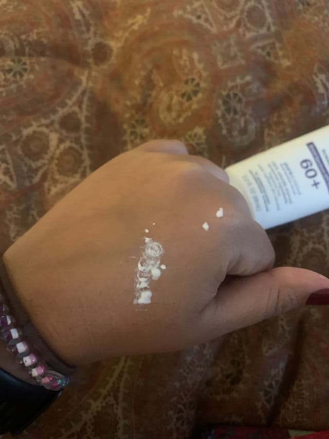 Neutrogena Sensitive Skin Sunscreen Lotion Broad Spectrum SPF 60+ review photo by cams99
