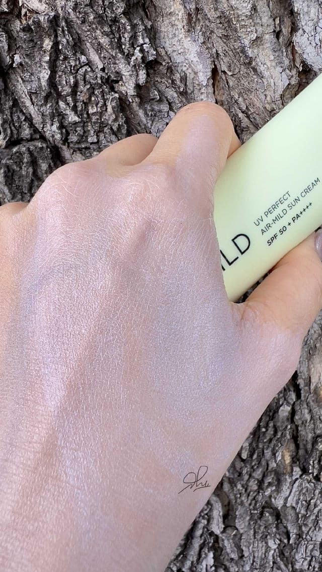 SNP UV Perfect Air-Mild Sun Cream SPF50+ PA++++ review photo by devydshop