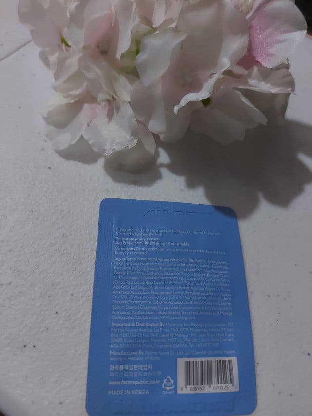 Face Republic Purity Sun Essence SPF50+ PA++++ review photo by caerusnana